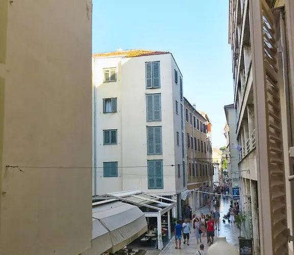 Lanterna & Maison d'hôtes