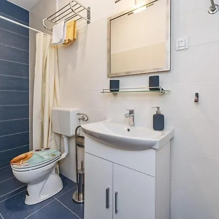 Lanterna & Guest house Zadar