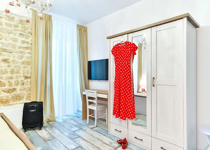 Lanterna & Guest house Zadar